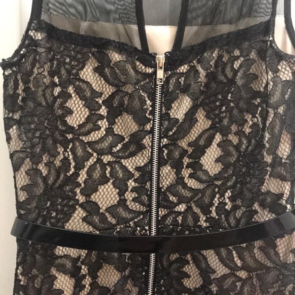 Dress - Picture 5 of 5